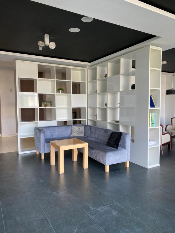 Apartament Prywatny Salon Z Aneksem Kuchennym I Sypialnia W Hotelu Diva كولوبرزيغ المظهر الخارجي الصورة