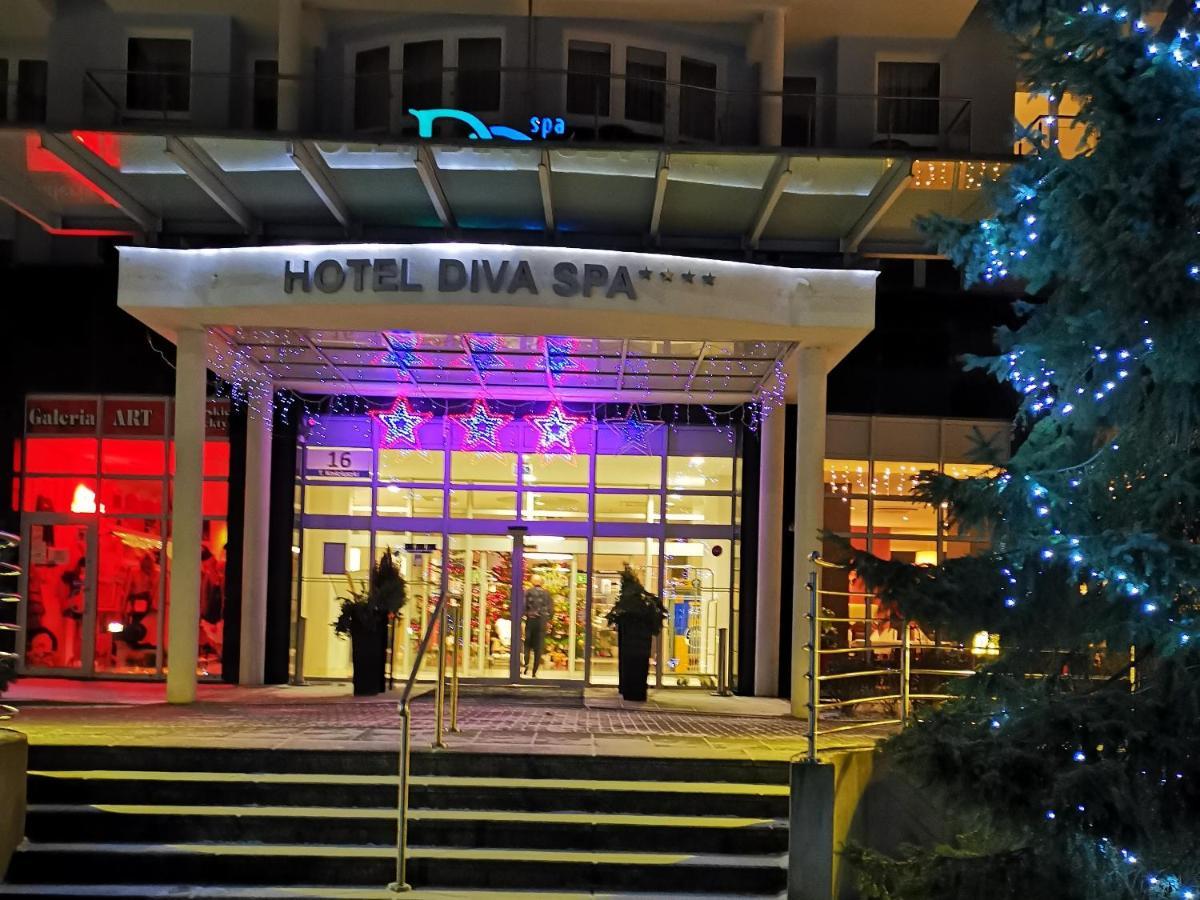 Apartament Prywatny Salon Z Aneksem Kuchennym I Sypialnia W Hotelu Diva كولوبرزيغ المظهر الخارجي الصورة