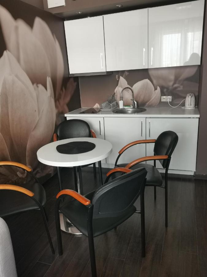 Apartament Prywatny Salon Z Aneksem Kuchennym I Sypialnia W Hotelu Diva كولوبرزيغ المظهر الخارجي الصورة